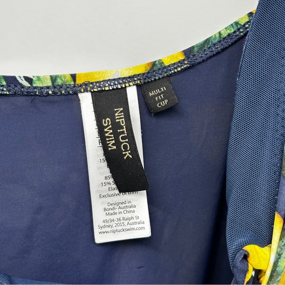 Nip Tuck Multi Fit Cup Lemon Print One Piece Swimsuit Slimming Size 8 Swim Suit - Picture 6 of 12